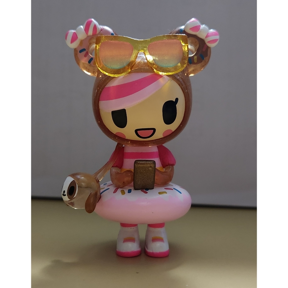 TOKIDOKI Donutella Vinyl Figure